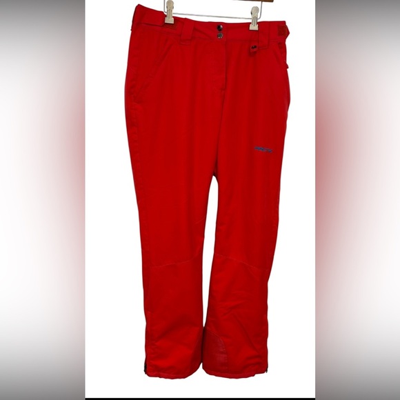 Arctix Red Women’s Insulated Snowboard Ski Pants
Size M - Picture 2 of 12